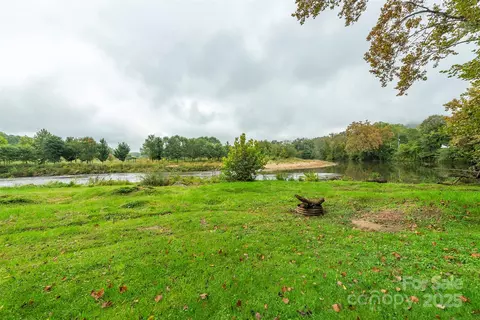 View/Area - 3755 Broad St, Clyde, NC 28721 photo 5 of 9