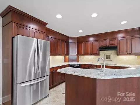 Kitchen - 137 Softwind Ln, Concord, NC 28025 photo 4 of 4