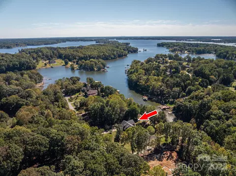 8369 Slate St, Terrell, NC 28682 photo 4
