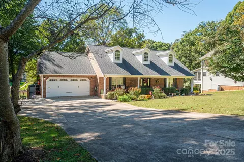 8369 Slate St, Terrell, NC 28682 photo 8