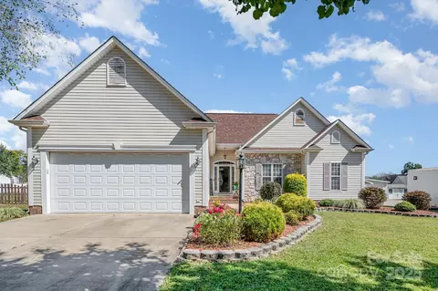 3709 Bentley Sw Pl SW, Concord, NC 28027