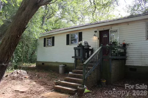 1617 Red Rd, Shelby, NC 28150