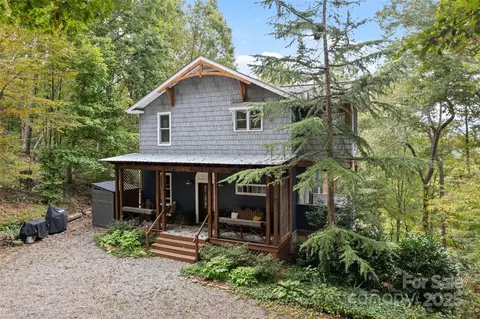 64 Hoosier Ct, Lake Junaluska, NC 28745