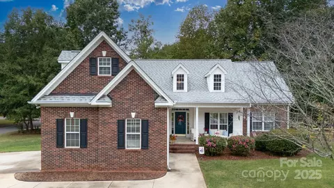 1627 Jonesberry Dr, Rock Hill, SC 29732