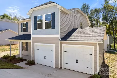319 Connor St, Lancaster, SC 29720 photo 3