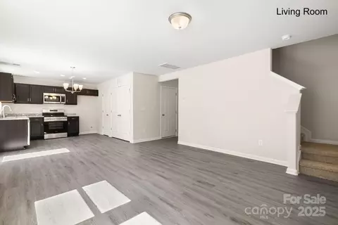319 Connor St, Lancaster, SC 29720 photo 8
