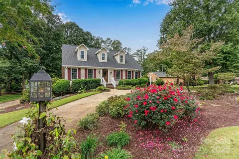 1471 Arden Dr, Lincolnton, NC 28092