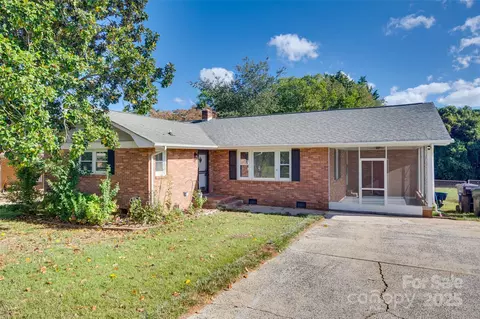 876 Kentwood Dr, Rock Hill, SC 29730