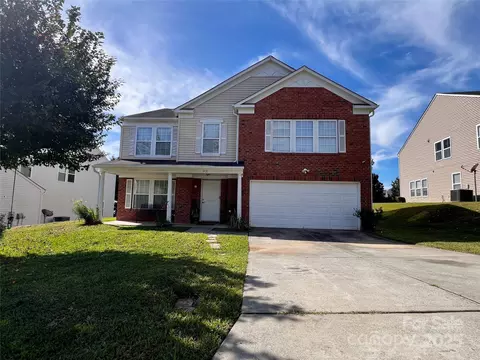 3431 Pikes Peak Dr, Gastonia, NC 28052