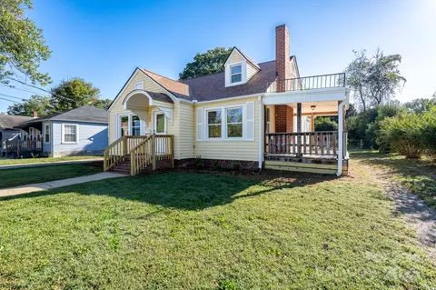 Exterior - 702 3rd St, Spencer, NC 28159 photo 3 of 8