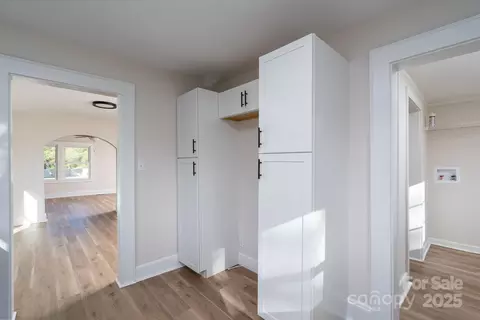 Entry Way - 702 3rd St, Spencer, NC 28159 photo 1 of 2