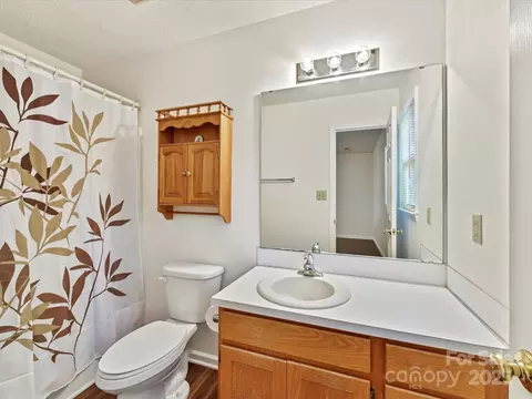 Bath - 2407 Ruben Rd, Monroe, NC 28112 photo 2 of 2