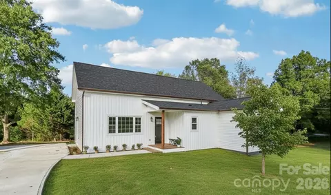 4409 Pleasant Rd, Lancaster, SC 29720