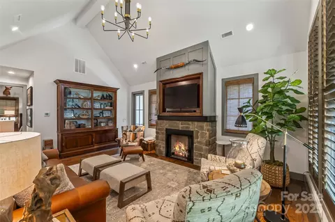 204 Old Mill Dr, Morganton, NC 28655 photo 17