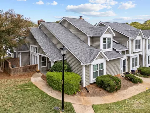 7255 Meeting St, Charlotte, NC 28210