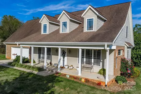 5514 Land Harbour Dr, Granite Falls, NC 28630