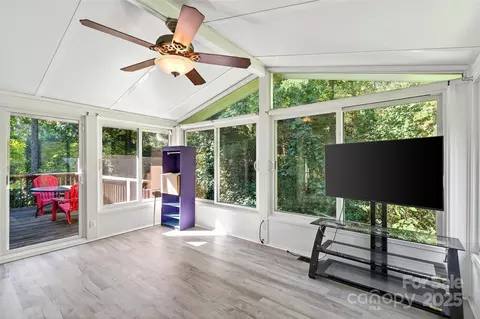 86 Springdale Dr, Marion, NC 28752 photo 13