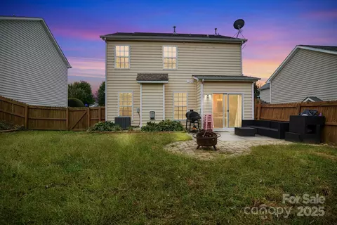2330 Mirage Pl, Fort Mill, SC 29708 photo 3