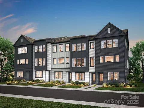 1335 Sandstar Ln, Charlotte, NC 28226