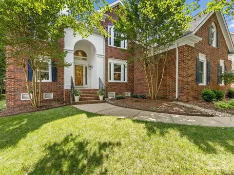 10527 Breamore Dr, Charlotte, NC 28270