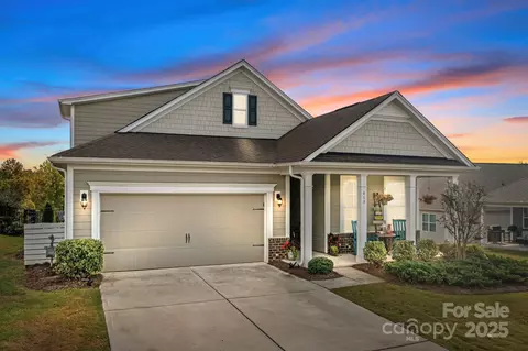 419 Secretariat Dr, Iron Station, NC 28080