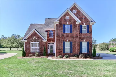 127 Players Park Cir, Statesville, NC 28677