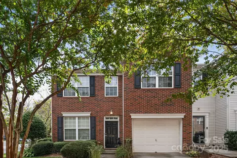 1726 Glenlea Vista Ct, Charlotte, NC 28216