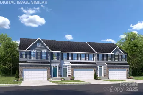 2268 Island Lake Dr, Charlotte, NC 28216