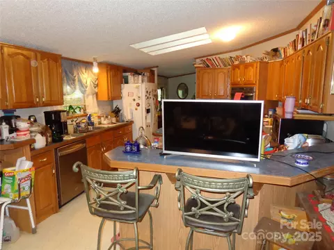 Kitchen - 89 Blue Mountain Rd, Fairview, NC 28730 photo 2 of 6