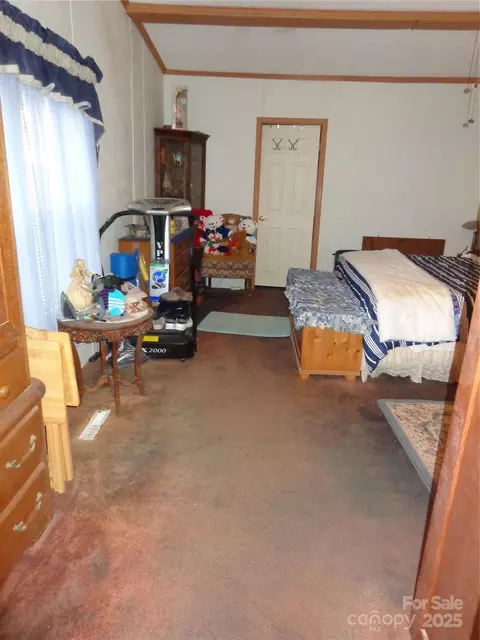 Bedroom - 89 Blue Mountain Rd, Fairview, NC 28730 photo 1 of 6