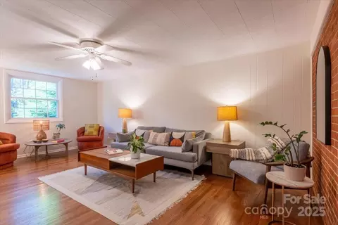 609 Probart St, Brevard, NC 28712 photo 10