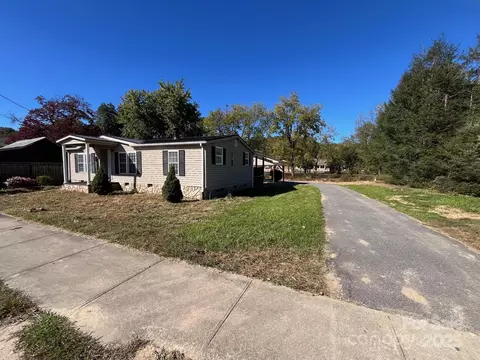 Other - 29 E Mitchell St, Old Fort, NC 28762 photo 5 of 13