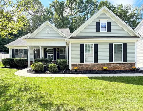 5828 Mcdowell Run Dr, Huntersville, NC 28078