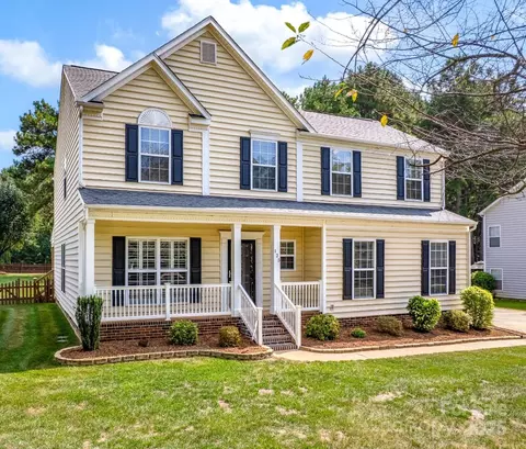 125 Castleton Dr, Mooresville, NC 28117