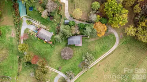 205 L And E Meadows Dr, Waynesville, NC 28786