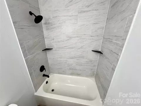 Bath - 427 E Orr St, Anderson, SC 29621 photo 3 of 5