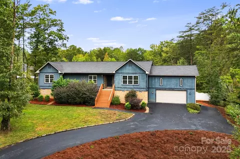 581 Dublin Ln, Columbus, NC 28722