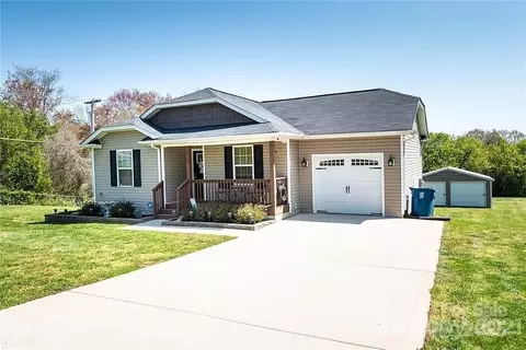 3430 Maiden Springs Dr, Maiden, NC 28650