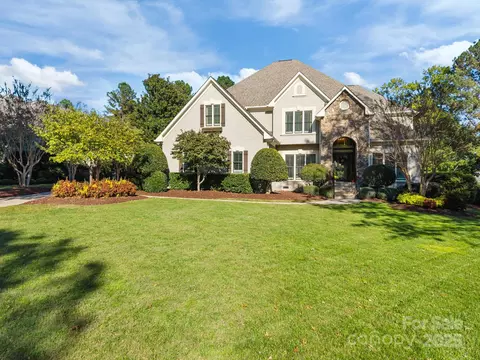 Exterior - 18714 River Ford Dr, Davidson, NC 28036 photo 3 of 8