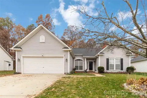 1002 Lavenham Pl, Indian Trail, NC 28079
