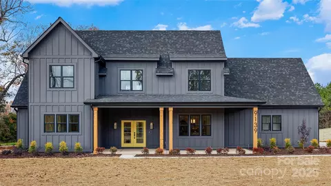 9139 Brief Rd, Mint Hill, NC 28227