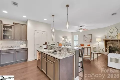 708 Wynborne Ln, Moore, SC 29369 photo 13