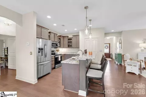 708 Wynborne Ln, Moore, SC 29369 photo 11