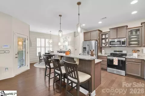 708 Wynborne Ln, Moore, SC 29369 photo 8
