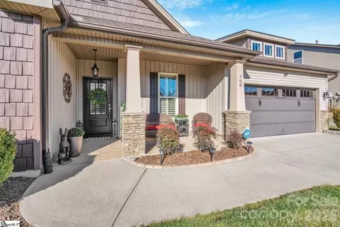 708 Wynborne Ln, Moore, SC 29369 photo 4