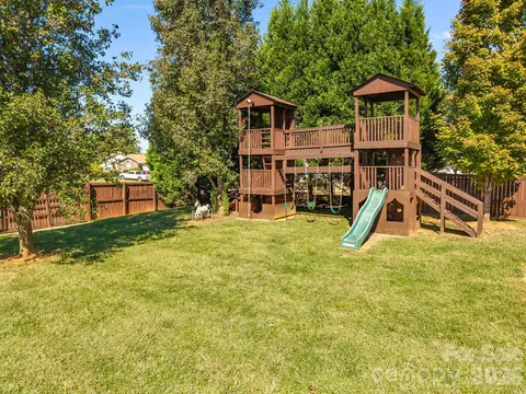 Exterior - 223 Wendover Dr, Salisbury, NC 28147 photo 8 of 11