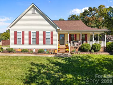 223 Wendover Dr, Salisbury, NC 28147