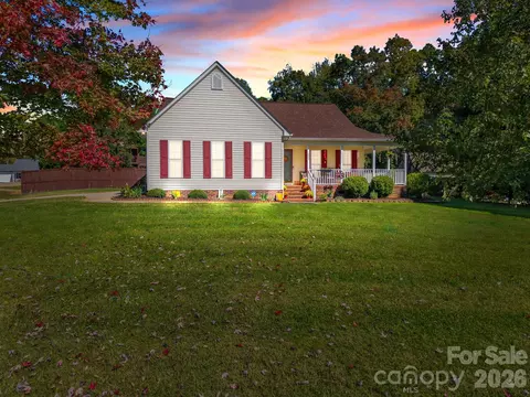 Exterior - 223 Wendover Dr, Salisbury, NC 28147 photo 2 of 11