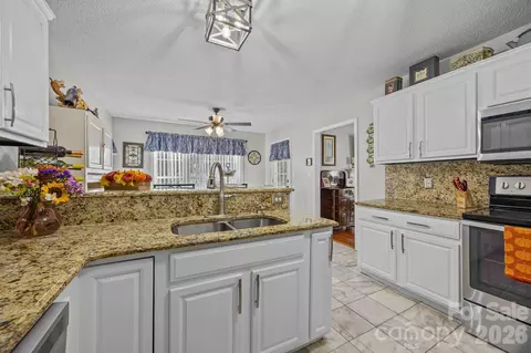 Kitchen - 223 Wendover Dr, Salisbury, NC 28147 photo 5 of 5