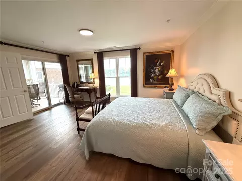 Bedroom - 930 Jetton 20 St #20, Davidson, NC 28036 photo 1 of 6